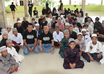 PASKAS (Pasukan Amal Sholeh) Kabupaten Gorontalo Distribusi GIB (Gerakan Infaq Beras) Serie-23 Bersama Tokoh Sekretaris Daerah Kabupaten Gorontalo, Roni Sampir.