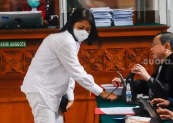 Putri Candrawathi Dituntut 8 Tahun Penjara di Kasus Yosua, Jaksa: Terdakwa Tak Menyesali Perbuatannya! [Suara.com]