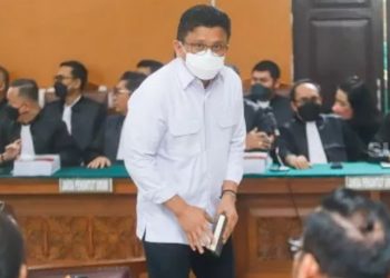 Kecewa Cuma Dituntut Penjara Seumur Hidup, Keluarga Brigadir J Minta Hakim Vonis Mati Ferdy Sambo. [Suara.com]