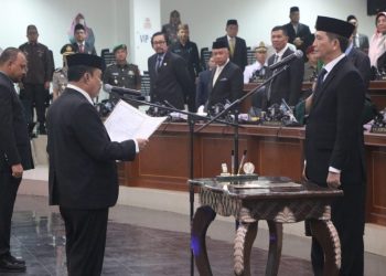 Pelantkan dan pengukuhan Faisal Rustam sebagai Anggota DPRD Provinsi Gorontalo, Senin (30/1/2023)