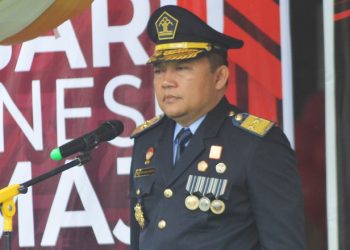 Kepala Kantor Wilayah Kementerian Hukum dan Hak Asasi Manusia (Kakanwil Kemenkumham) Gorontalo, Heni Susila Wardoyo saat menghadiri kegiatan Hari Bakti Imigrasi ke 73 di Kantor Imigrasi Gorontalo, Kamis (26/1/2023). (Foto: Putra/Gopos)