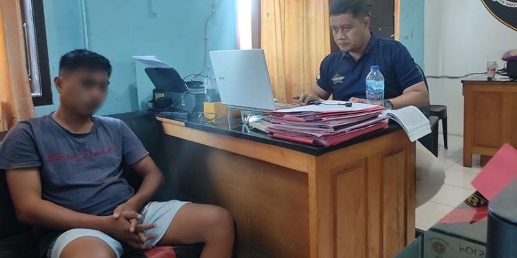Polresta Gorontalo Kota berhasil membekuk dua terduga pelaku pencurian spesialis pembobolan rumah, Yudi dan Iki.