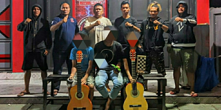 Team Watawatanga Satreskrim Polres Bone Bolango mengamankan tiga pemuda terudga pelaku tidak pidana pencurian di Sekolah Dasar Negeri 04 Kecamatan Suwawa, Senin (2/1/2022). Istimewa