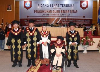 Sidang senat terbuka pengukuhan dua dosen FOK UNG  (Dok. UNG)