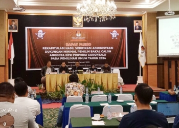 Rapat pleno KPU Provinsi Gorontalo tentang rekapitulasi hasil verifikasi administrasi  dukungan bakal calon anggota DPD, Ahad (15/1/2023).