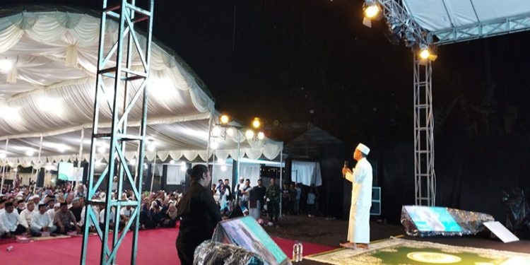 Ustadz Das'ad Latif mengisi ceramah di Kecamatan Gentuma, Kabupaten Gorontalo Utara, Selasa (3/1/2023).