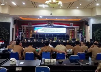 Pembahasan ranperda tentang pencegahan dan pemberantasan penyalahgunaan dan peredaran gelap, dan persekutor narkotika, di aula 1 DPRD Kota Gorontalo, Senin (30/1/2023). Sari/gopos