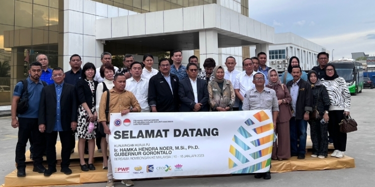 Pertemuan Penjabat Gubernur Gorontalo dengan salah satu pabrik pakan ternak terbesar di Malaysia PWF SDN BHD.