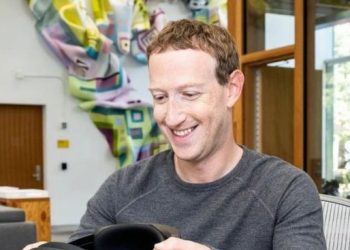 CEO Meta Instagram Twitter dan WhatsApp, Mark Zuckerberg tentang centang biru berbayar (Instagram/@zurk)