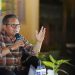 Wali Kota Gorontalo, Marten Taha saat memberikan arahan di Konsultasi publik Rancangan Awal Rencana Kerja Pemerintah daerah (RKPD) Kota Gorontalo Tahun 2024, Senin (13/2/2023). (Foto: Humas)