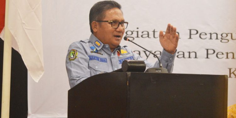 Wali Kota Gorontalo, Marten Taha saat memberikan sambutan di Pelatihan Pengisian Indikator Penilaian KLA (Kota Layak Anak) di GrandQ Hotel, Kota Gorontalo, Kamis (16/2/2023). (Foto: Putra/Gopo)