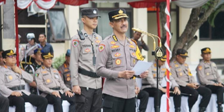 Polda Gorontalo akan melaksanakan Operasi Keselamatan Otanaha 2023. Hal ini terungkap saat Irwasda Polda Gorontalo, Kombes Pol. Hery Purnomo memimpin apel gelar pasukan dalam rangka “Operasi Keselamatan Otanaha 2023” dengan tema “Keselamatan Berlalulintas Yang Pertama dan Utama”. Selasa, (7/2/2023).