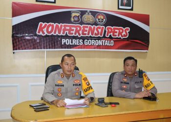 Polres Gorontalo Kota menggelar konferensi pers, Jumat (17/2/2023). (Foto: Humas)