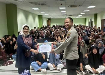 Kuliah umum yang bertemakan “Pengembangan Aren Sebagai Komoditas Ekonomi dan Konservasi Lingkungan serta Mitigasi Dampak Kriminalitas" yang digelar pada 14 Februari 2023 di Gedung Fakultas Pertanian UNG, (istimewa)