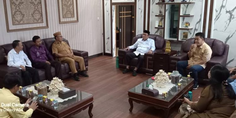 Kunjungan Pengurus PHDI Provinsi Gorontalo di Kanwil Kemenag Gorontalo (istimewa)