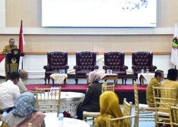 Sekertaris Daerah Kota Gorontalo, Ismail Madjid membuka kegiatan sosialisasi pencegahan kasus pertanahan di Banthayo Lo Yiladia (BLY), Kota Gorontalo. (Senin/6/3/2023)
 (Foto: Humas)