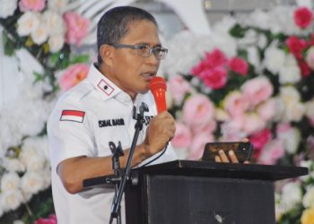 Sekertaris Daerah Kota Gorontalo, Ismail Madjid saat membuka pelaksanaan Musyawarah Perencanaan Daerah (MUSRENBANGDA) Tingkat Kecamatan Kota Utara di Grand Sumberia, Rabu (8/3/2023). (Foto: Putra/Gopos)