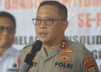 Kapolda Gorontalo, Irjen Pol Helmy Santika saat diwawancarai awak media di Grand Sumberia Ballroom, Kamis (9/3/2023). (Foto: Putra/Gopos)