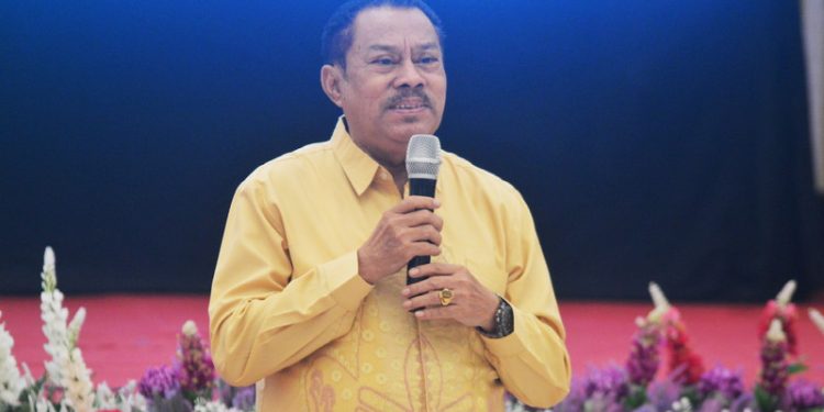Ketua DPRD Provinsi Gorontalo, Paris RA Jusuf saat menghadiri kegiatan Sosialisasi Forestry and Other Land Use (FOLU) Net Sink 2030, Rabu (15/3/2023). (Foto: Putra/Gopos)