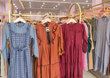 Deas Collection kini hadir di Gorontalo. Toko yang beralamatkan di Kelurahan Limba U2, Kota Selatan, Kota Gorontalo kini resmi beroperasi, Sabtu (18/3/2023).