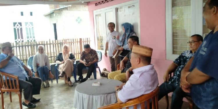 Jajaran Komisi I Deprov Gorontalo mengunjungi Lembaga penyiaran TV Kabel di Desa Ayula, Kecamatan Tapa, Kabupaten Bone Bolango, Sabtu (25/3/2023) (muhajir/gopos)
