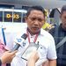 Keluarga korban, kecelakaan lalu lintas di depan rumah makan domestique, Jl Arif Rahman Hakim, kecamatan Kota Tengah, Kota Gorontalo, saat mengunjungi unit Lakalanas Polresta Gorontalo Kota, Kamis (16/3/2023). (Sari/gopos)