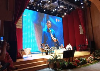 Wakil Ketua DPR RI, Rachmat Gobel saat menjadi pembicara pada launching Buku yang berjudul Belajar Dari Bone Bolango. Mengkaji Kebijakan Pengentasan Kemiskinan di Perdesaan, Senin (27/3/2023)