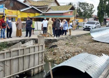 Pansus LKPJ Deprov Gorontalo meninjau progres pembangunan Kanal Tanggidaa, Selasa (21/3/2023).(istimewa)