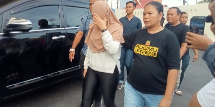 Ibu dan Anak Pencuri emas di Kota Gorontalo