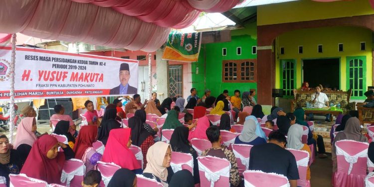 Reses anggota DPRD Pohuwato, Yusuf Makuta, di Desa Dulomo, Kecamatan Patilanggio, Pohuwato.