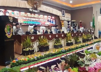 DRPD Kota Gorontalo menggelar paripurna HUT Ke-295 Kota Gorontalo, Ahad (19/3/2023). (Foto: Istimewa)