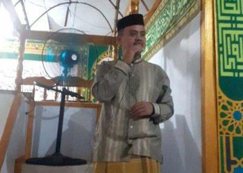 Sekretaris Daerah (Sekda) Pohuwato, Iskandar Datau, memberikan sambutan pada safari Ramadan, Selasa 28/03/2023.(Istimewa)