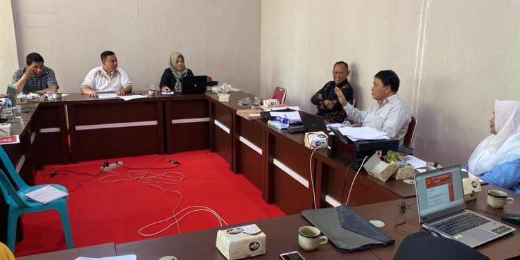 Rapat kesiapan akreditasi Prodi S2 Administrasi Publik UNG (istimewa)