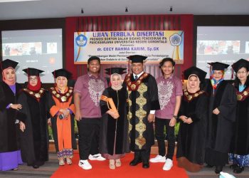 Ujian terbuka disertasi promosi doktor dalam bidang pendidikan IPA pascasarjana UNG, Selasa (24/1/2023).