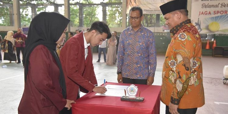 Pelantikan Ormawa di Lingkungan UNG (Dok. UNG)