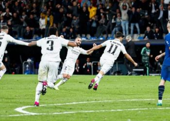 Pemain Real Madrid merayakan kemenangan usai kalahkan Chelsea 2 - 0 di Bernabeu pada pertandingan leg pertama perempat final Liga Champions.(Foto: Twitter Real Madrid FC)