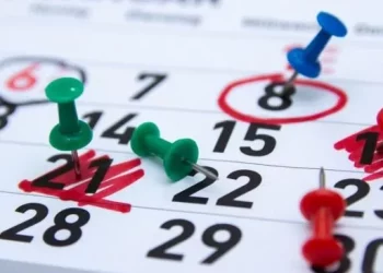 Ilustrasi kalender, ilustrasi hari libur, ilustrasi cuti bersama (elements envato)