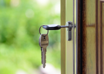 Tips Menjaga Keamanan Rumah saat Mudik