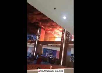 Cuplikan video yang menampilkan suasana kebakaran di area Trans Studio Mall Makassar, Senin (24/4/2023).(istimewa)