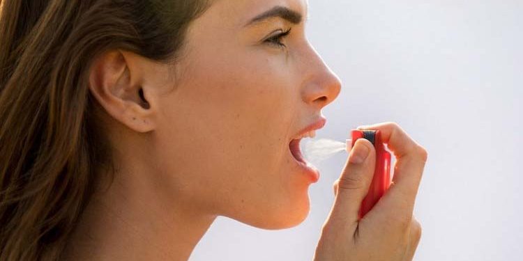 ilustrasi spray mouth (foto: https://www.nutraingredients.com/)