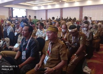 Bupati Pohuwato, Saipul Mbuinga, Menghadiri Rakornas Bidang Ketahanan Ekonomi Sosial dan Budaya, berlangsung di Hotel Claro Kota Kendari, Selasa (11/4/2023). (F Humas Pohuwato)