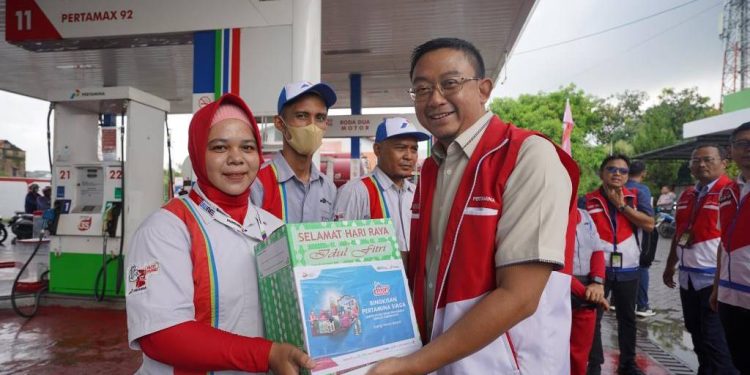 Direksi PT Pertamina Patra Niaga mengunjungi 3 unit operasi bisnis dan lembaga penyalur BBM serta LPG yang berada di regional Sulawesi (Dok PT Pertamina)