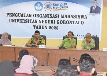 Bidang Kemahasiswa UNG melaksanakan penguatan bagi ormawa di lingkungan kampus UNG, Selasa (4/4/2023) (Dok. UNG)
