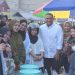 Eduart Wolok saat ngabuburit di Depan Kampus Utama UNG (Dok. UNG)
