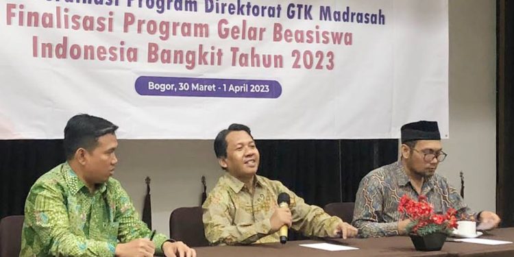 Rakor persiapan Pendaftaran Beasiswa Indonesia Bangkit 2023 (Dok. Kemenag.go.id)