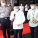 Wakil Presiden Ma'ruf Amin saat peninjauan pameran produk-produk halal UMKM Gorontalo di Hotel Aston, Jumat (14/4/2023). (F. Setwapres)