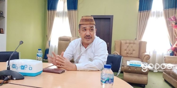 Ketua DPRD Kabupaten Bone Bolango, Halid Tangahu.