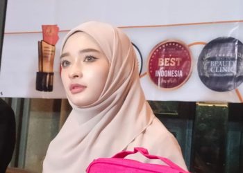Inara Rusli ditemui di kawasan Senopati, Jakarta Selatan pada Kamis (18/5/2023), [Suara.com]