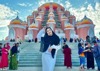 Inara Rusli kali ini dijodohkan dengan Ariel Noah.(f. Instagram)