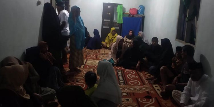 Tewas tertembak peluru nyasar